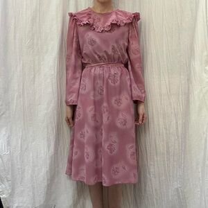 Peter Pan ruffle collar floral long sleeve midi‎ dress vintage 1970s